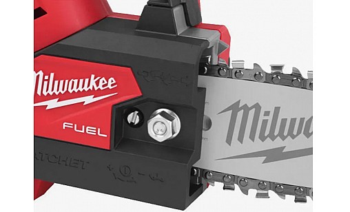 Пила цепная аккумуляторная MILWAUKEE, M12 FUEL FHS-602X, 150мм (  зарядное устройство, 2 аккум.Х 6Аг, HD кейс)