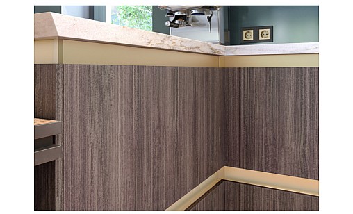 Кут внутрішній до профілю VELLO L Золото PA-LACZVELLO-LIN-21 GTV