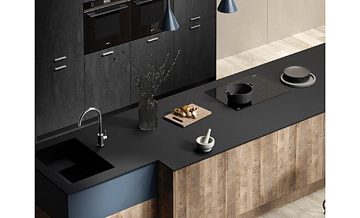 Панель МДФ KronoSpan 0190 HG/BS Чорний (полістир. плівка) 2800х1220х18 мм - Feelness High Gloss