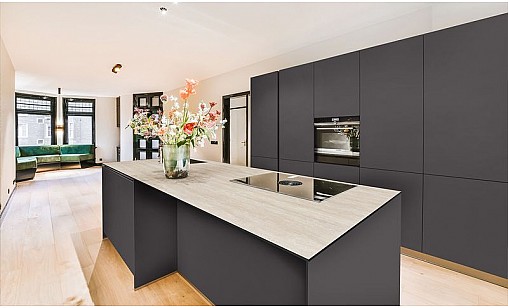 Компакт-плита LUXEFORM S162 Травертин Айріш / чорне ядро 4200х1400х12 мм