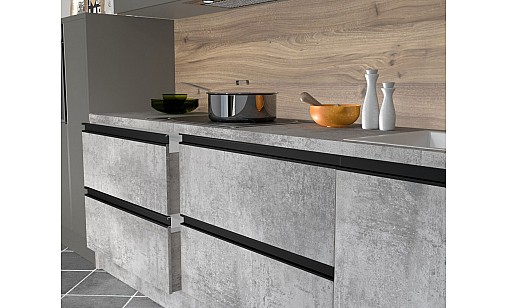 Ручка-профiль Н-3 18мм L-3,95м накладна BLKM Чорний Матовий ДС СтандартЛайн