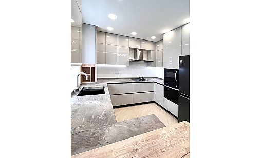 Компакт-плита FunderMax 0497 NN Stonehenge / черное ядро 4100х640х12 мм Компакт-плита FunderMax 0497 NN Stonehenge / черное ядро 4100х640х12 мм