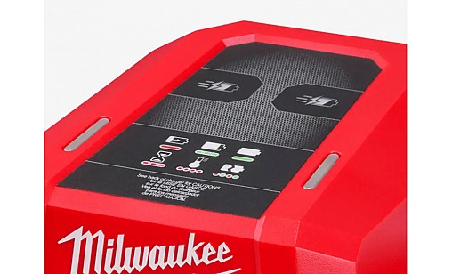 Зарядное устройство MILWAUKEE, M18 DBSC SUPER CHARGER (для 2х акк. М18) Зарядное устройство MILWAUKEE, M18 DBSC SUPER CHARGER (для 2х акк. М18)