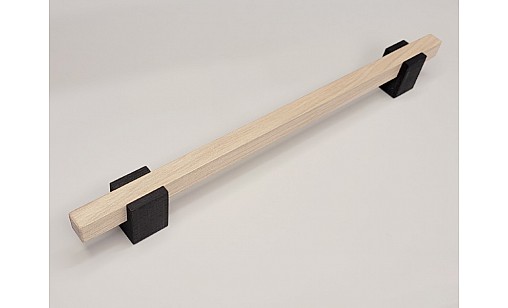 Ручка дерев'яна BRI 130/256 ясень WHITE