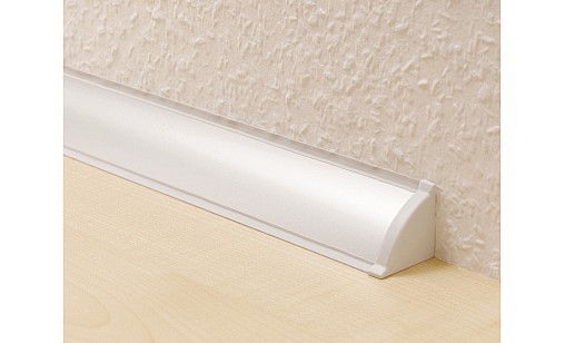 Плинтус 113 SOFT-LINE REHAU алюминий (5м)