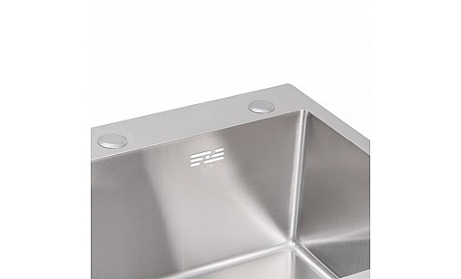 Мойка нержавеющая LIDZ H5845 Brush3,0/1,0 мм с дозатором