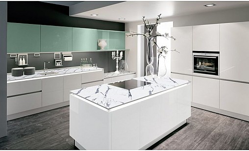 Компакт-плита LUXEFORM L/W640/C Мрамор Паросский / белое ядро 2097х1400х12 мм