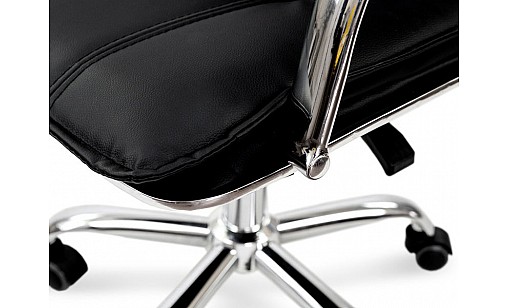 Крісло комп'ютерне KLIK чорне Крісло комп'ютерне KLIK чорне