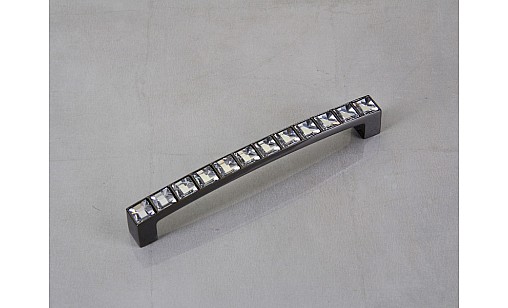 Ручка 168 чорний хром/128